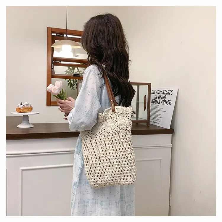 Women Straw Bag Large Capacity Woven Beige 2025 — feature 17