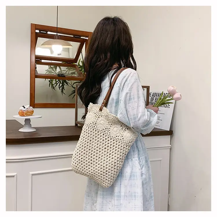 Women Straw Bag Large Capacity Woven Beige 2025 — feature 18