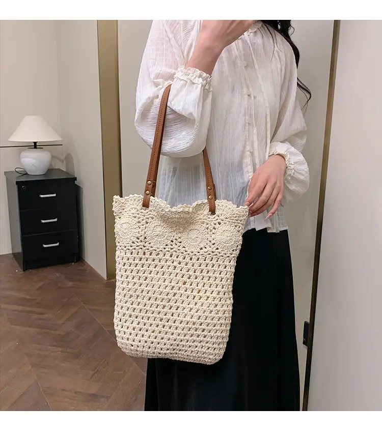 Women Straw Bag Large Capacity Woven Beige 2025 — feature 4