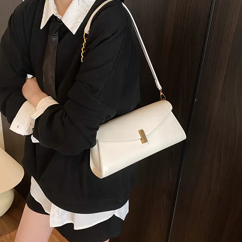 Women's Cream Chain Shoulder Bag with Gold Chain Strap - Image 7