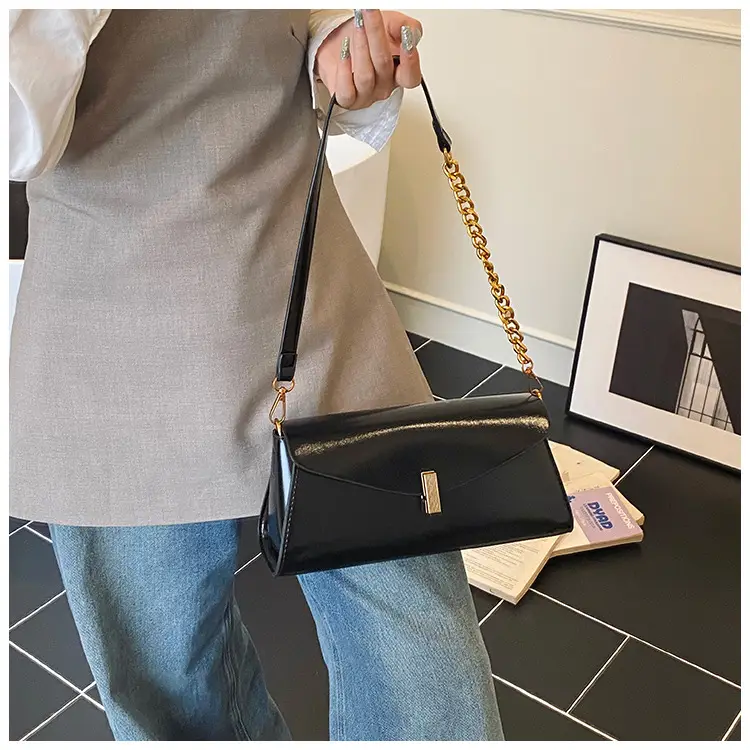 Women's Cream Chain Shoulder Bag with Gold Chain Strap — feature 21