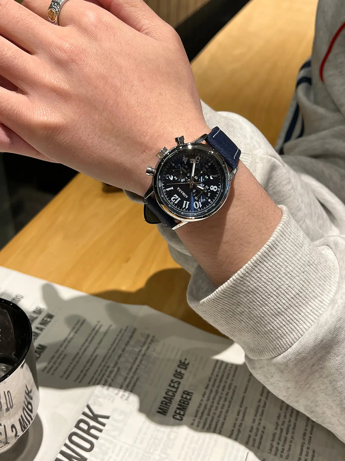 Men's Swiss Chronograph Watch Black Quartz Belt — feature 10