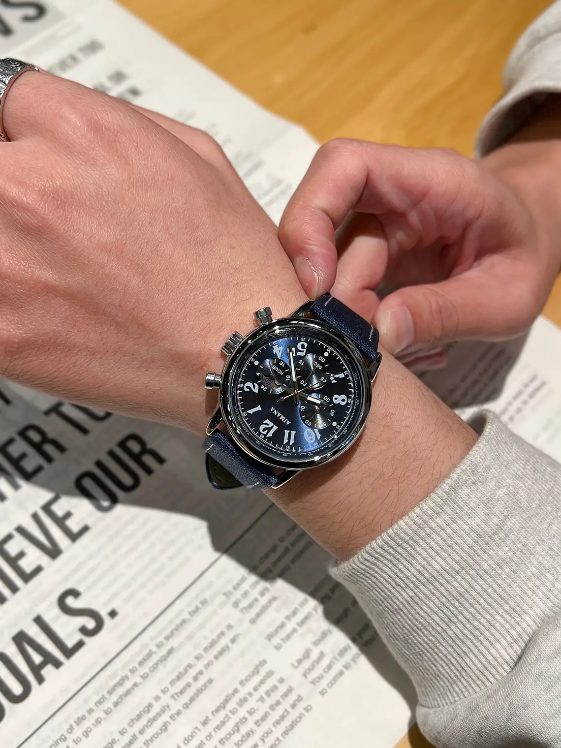 Men's Swiss Chronograph Watch Black Quartz Belt — feature 8