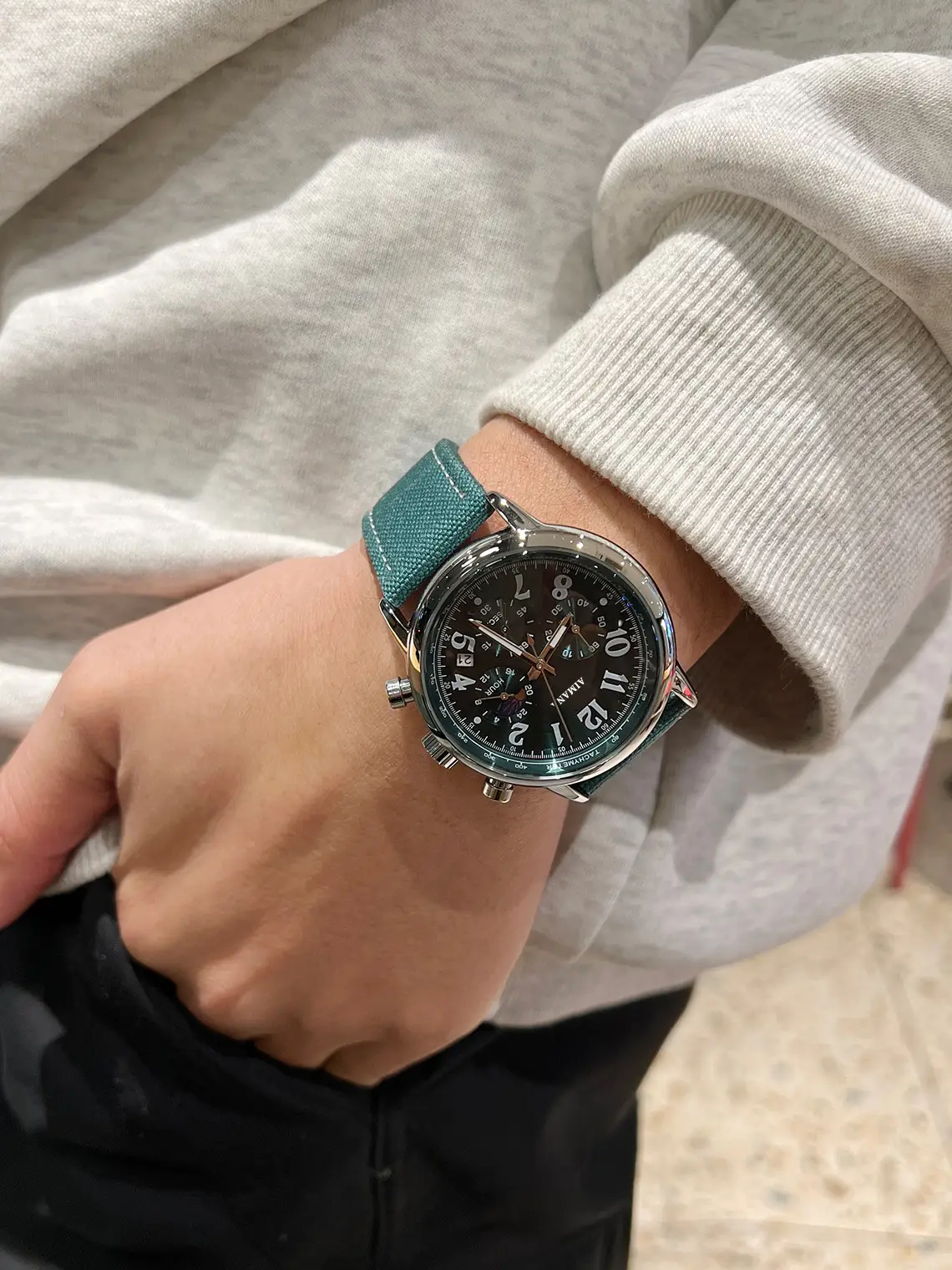 Men's Swiss Chronograph Watch Black Quartz Belt - Image 3
