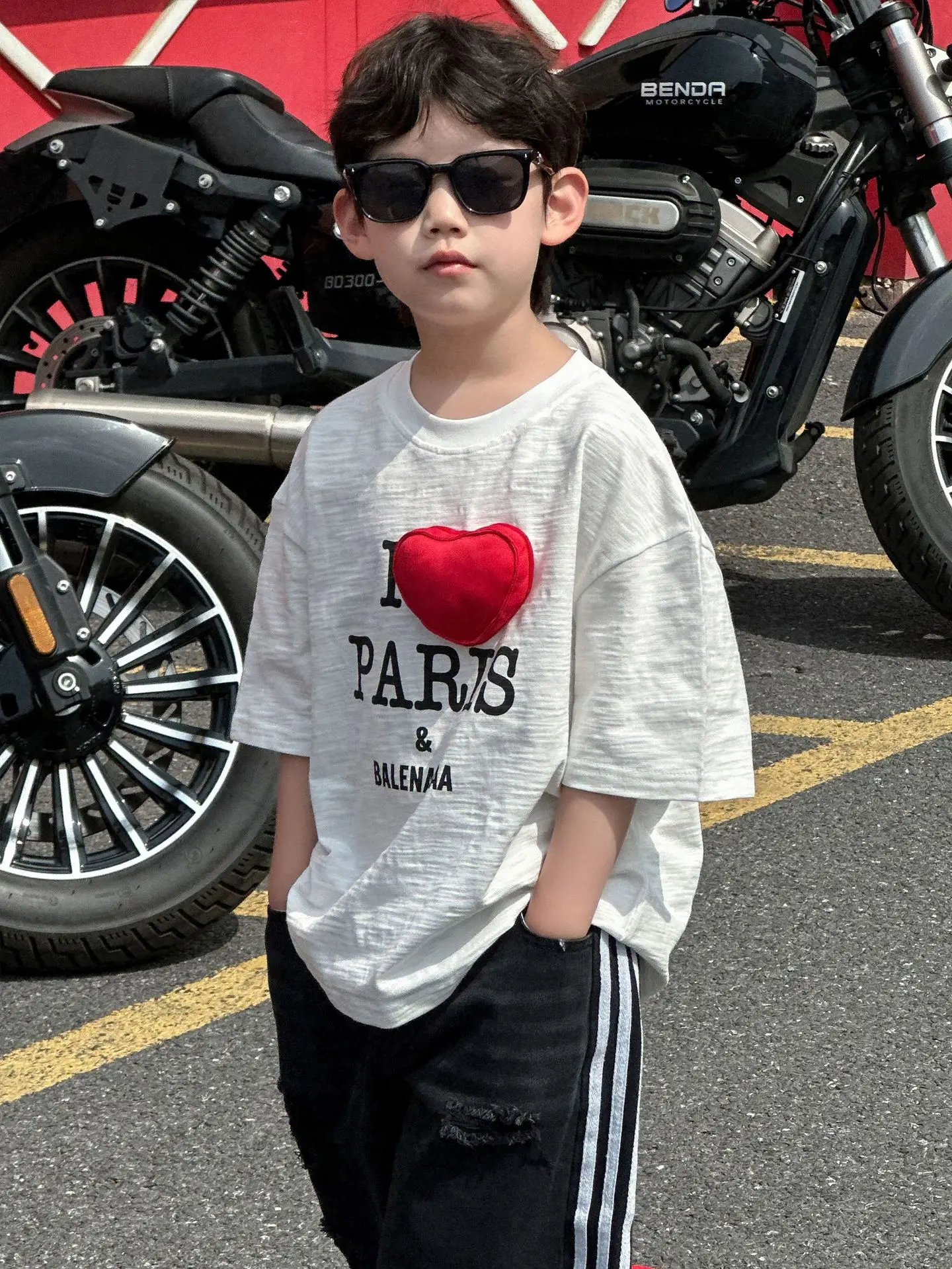 Kids Paris-themed T-Shirt Grey Medium Small