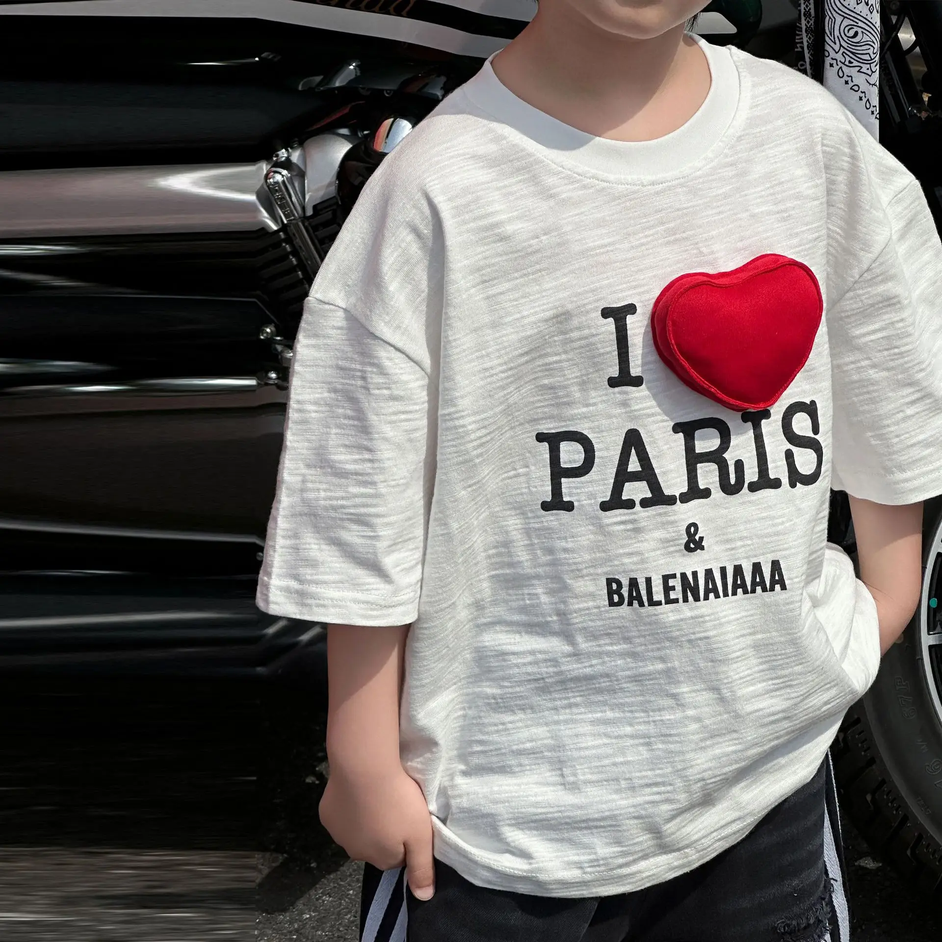 Kids Paris-themed T-Shirt Grey Medium Small — feature 11