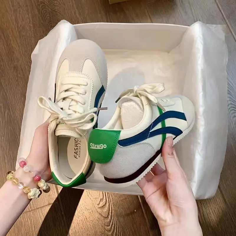 Trendy Internet-Famous White Sneakers for Women 2025 New Spring German Training Shoes Stylish Versatile Popular Ins Trend - Image 9