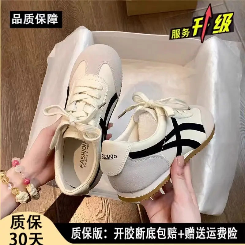 Trendy Internet-Famous White Sneakers for Women 2025 New Spring German Training Shoes Stylish Versatile Popular Ins Trend - Image 4