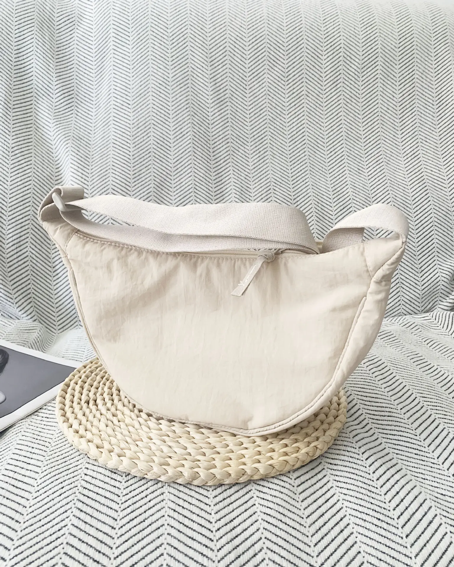 2025 Blue Nylon Crossbody Bag for Women — feature 12