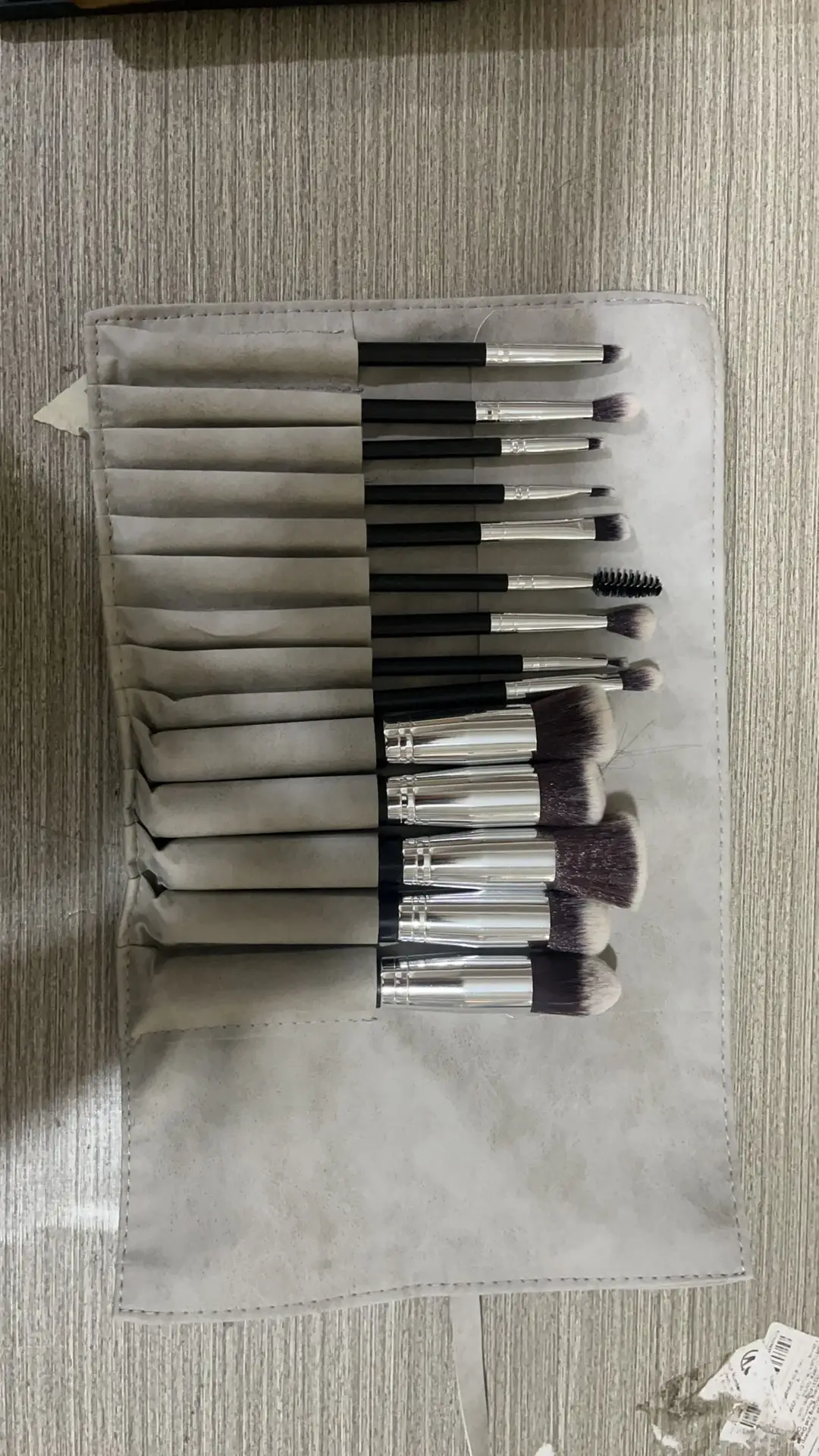 14-Piece Makeup Brush Set with Blush & Highlight Brushes - Image 7