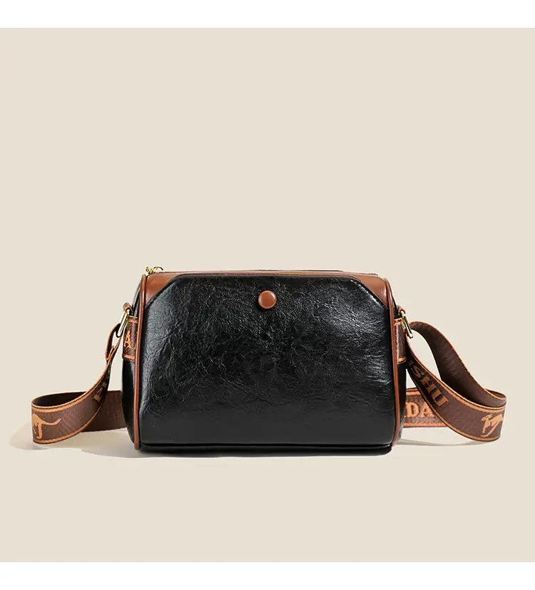 French Retro Embroidered Shoulder Bag for Women — feature 11
