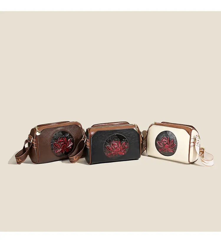 French Retro Embroidered Shoulder Bag for Women — feature 7