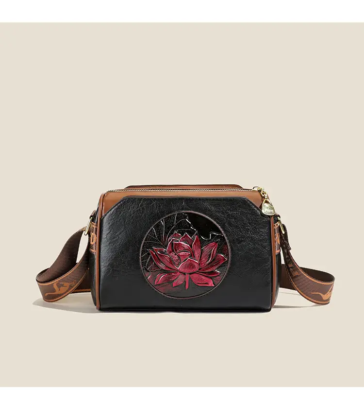 French Retro Embroidered Shoulder Bag for Women — feature 8