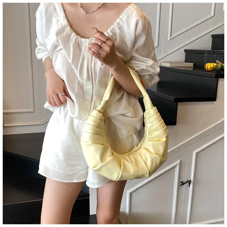 Silver Pleated Shoulder Bag for Women 2025 — feature 14