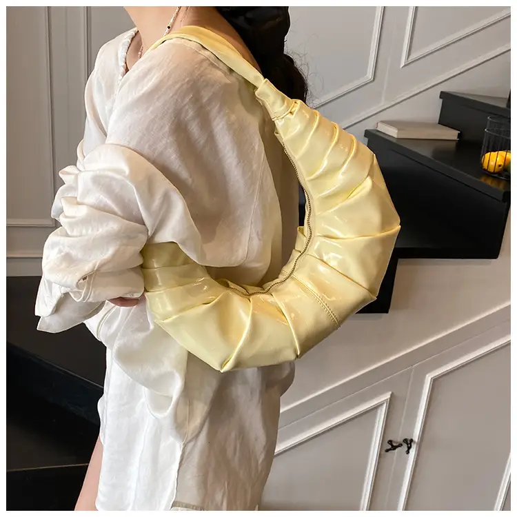 Silver Pleated Shoulder Bag for Women 2025 — feature 19