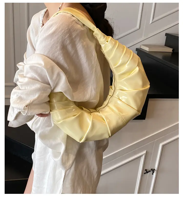 Silver Pleated Shoulder Bag for Women 2025 — feature 3