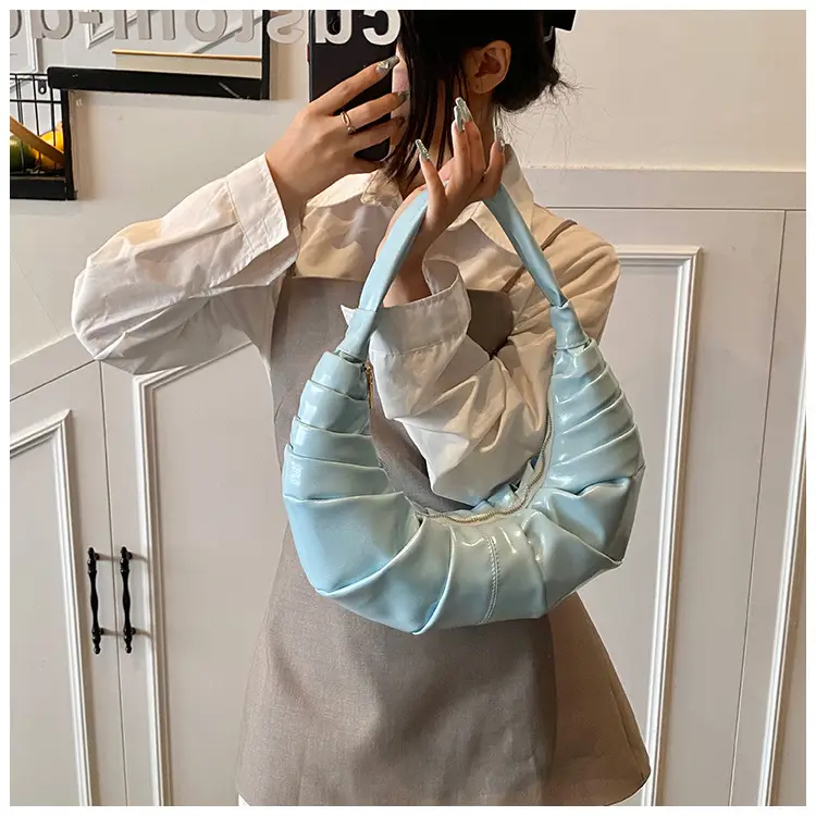 Silver Pleated Shoulder Bag for Women 2025 — feature 41