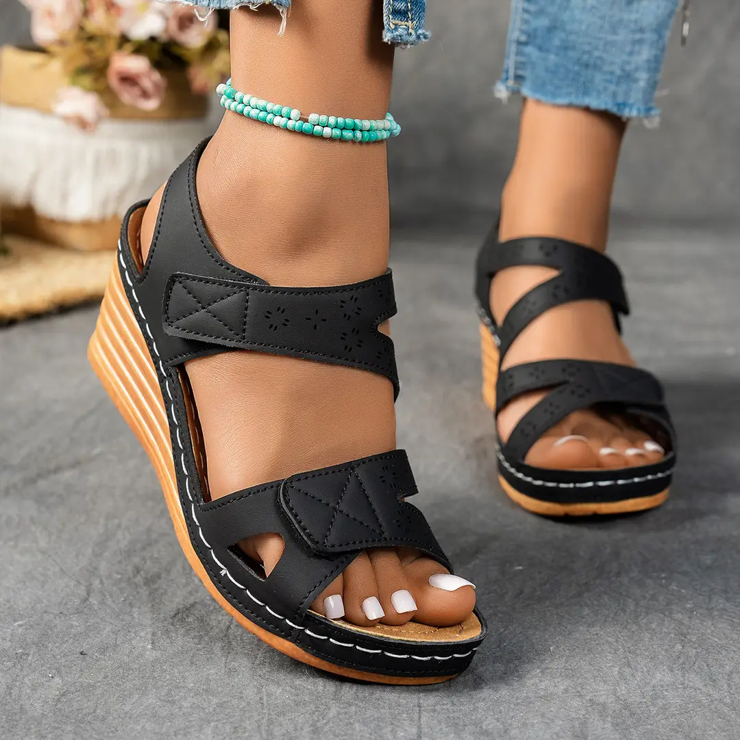 Women's Wedge Sandals Women's Plus Size 2025 New Plaid Wedge Thick Sole Magic Easiest for Match Women's Sandals — feature 3