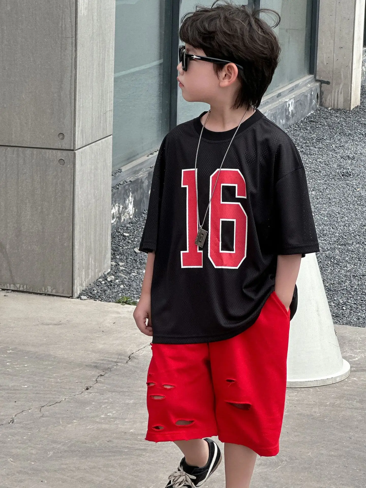 Boys 16 Red Shorts Casual Western Summer Top - Image 3