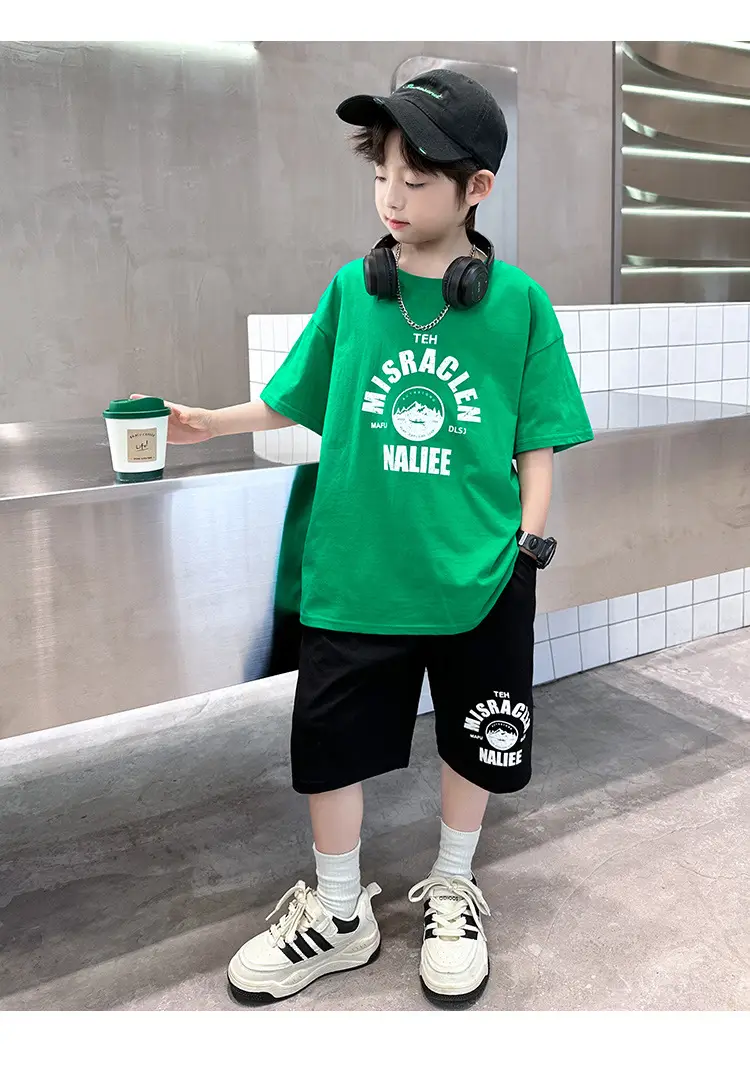 2026 Boys Red Graphic Shorts T-Shirt Set — feature 11