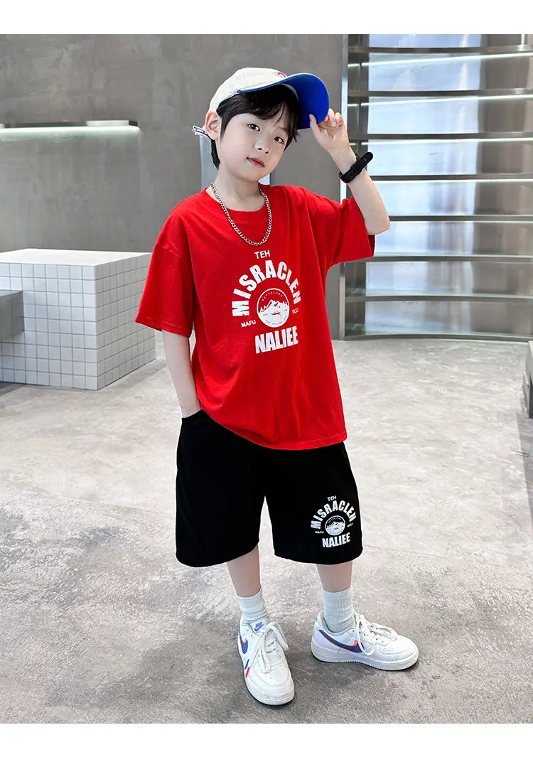 2026 Boys Red Graphic Shorts T-Shirt Set — feature 17