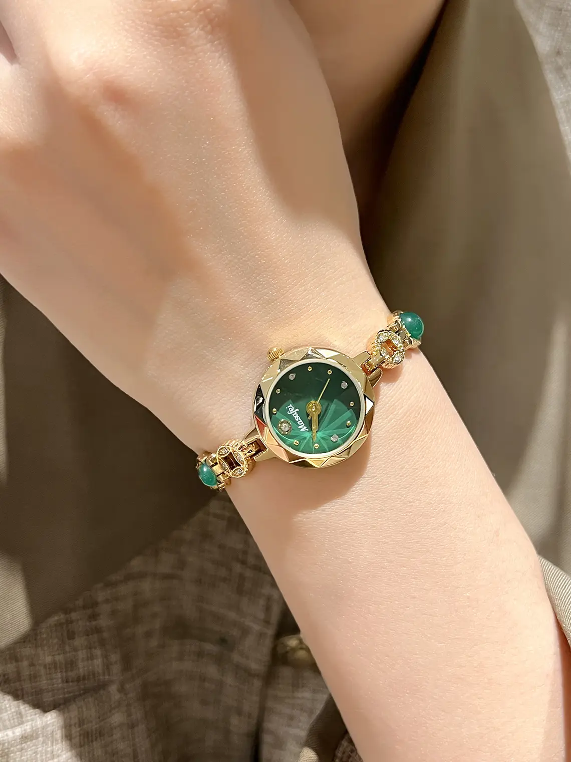 Women's Green Crystal Bracelet Watch with Gold Chain — feature 12