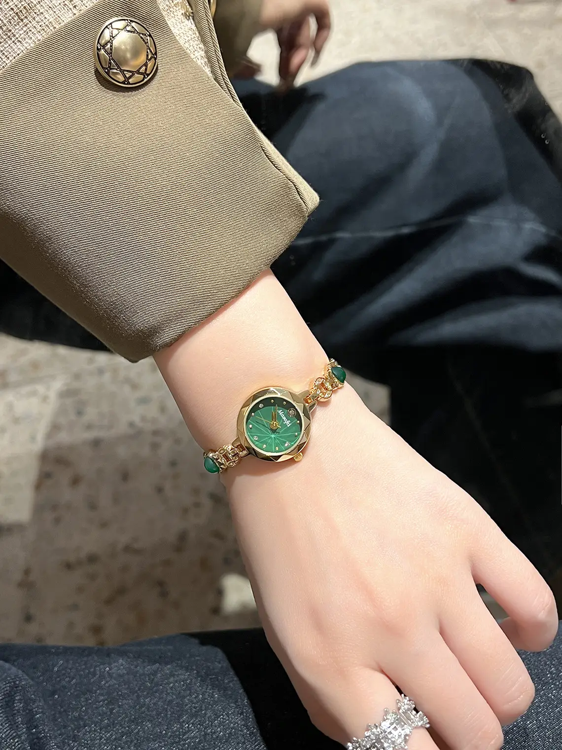 Women's Green Crystal Bracelet Watch with Gold Chain — feature 13