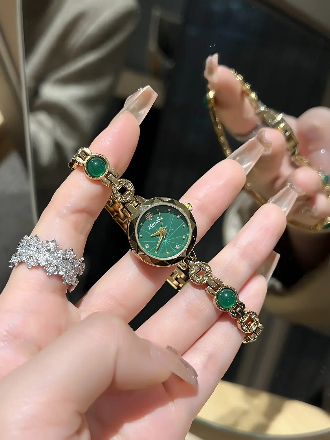 Women's Green Crystal Bracelet Watch with Gold Chain — feature 5