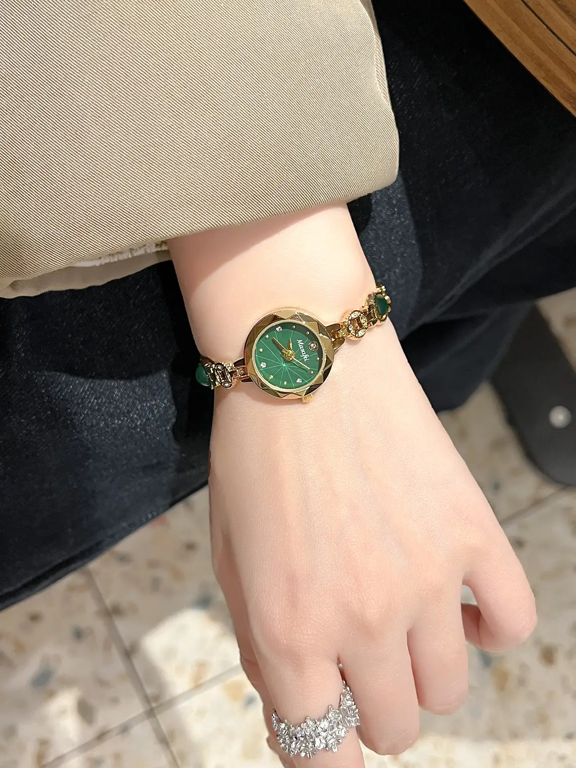 Women's Green Crystal Bracelet Watch with Gold Chain — feature 6