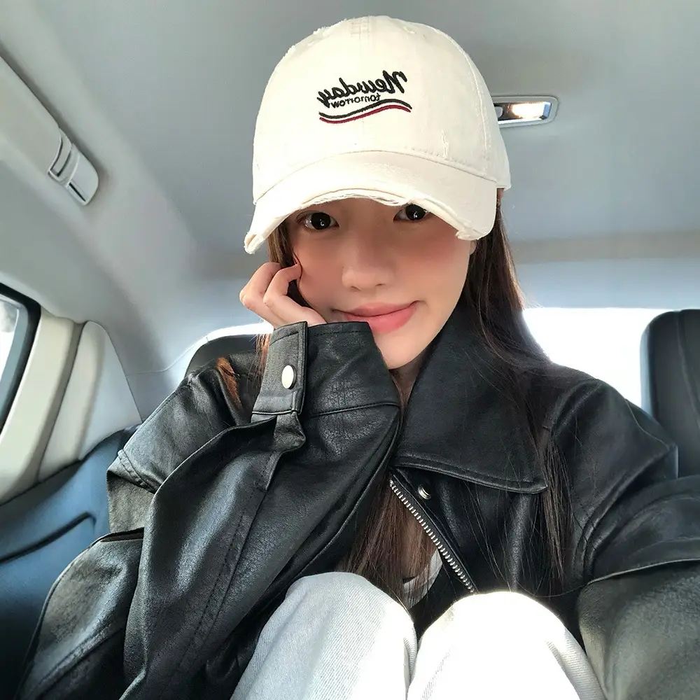 Women Ripped Duckbill Cap Light Blue Spring Summer Sunshade - Image 9