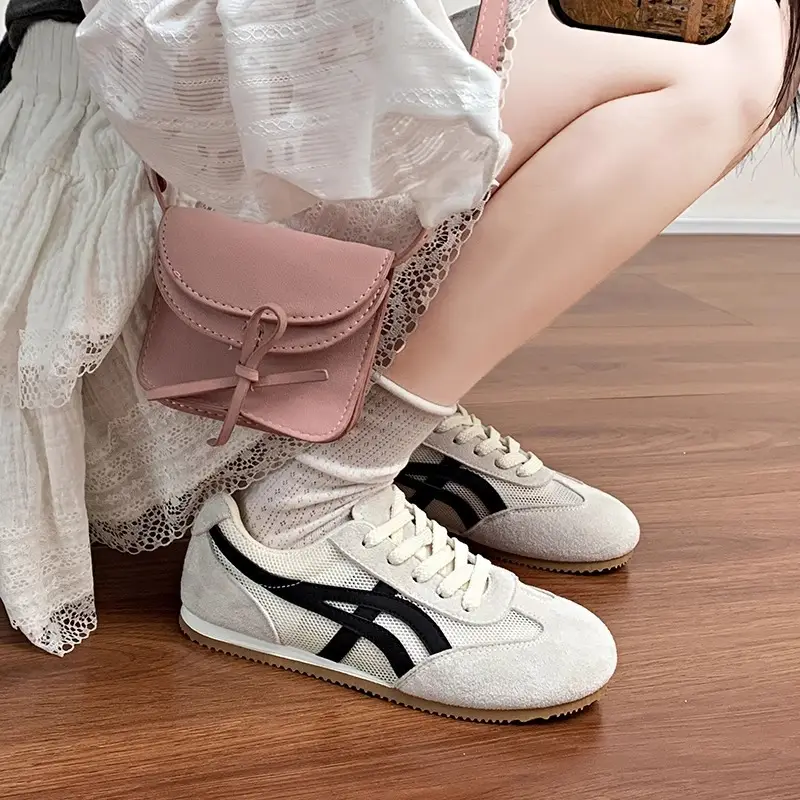 Women White Asics Casual Training Shoes 2025 - Image 10