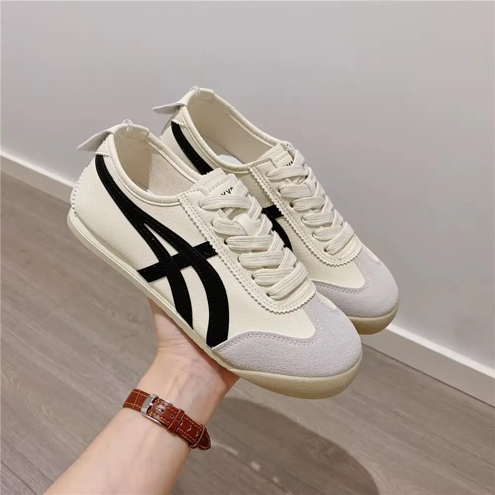 Women White Asics Casual Training Shoes 2025 - Image 4