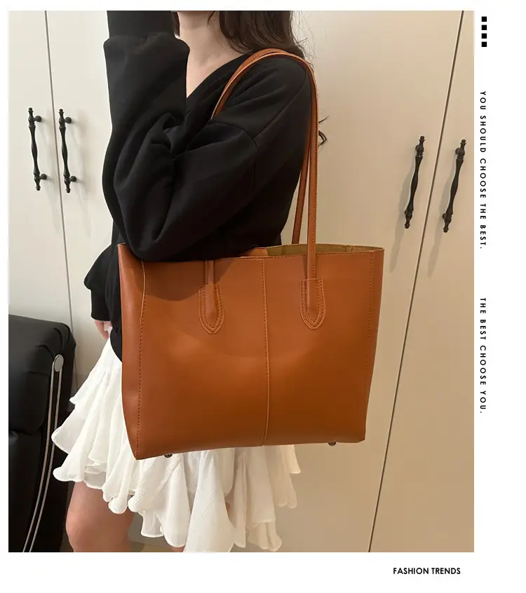 Women Large Capacity Tote Bag Brown Leather 2025 — feature 2