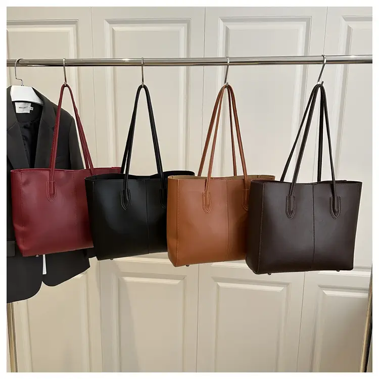Women Large Capacity Tote Bag Brown Leather 2025 — feature 26