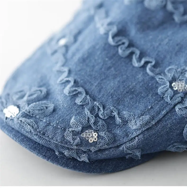 Women Blue Lace Flower Cap with Sunshade — feature 8