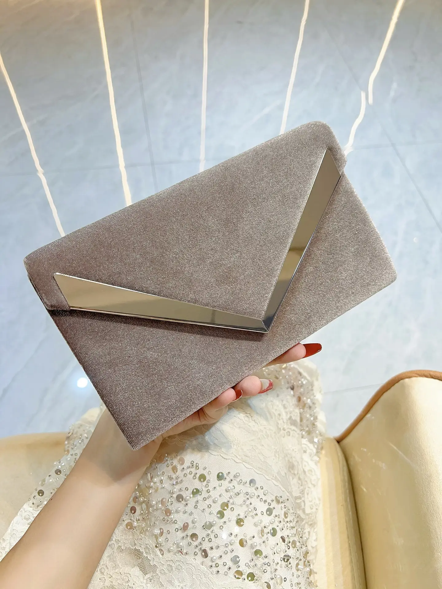 Luxury Velvet Evening Clutch Bag for Women — feature 9