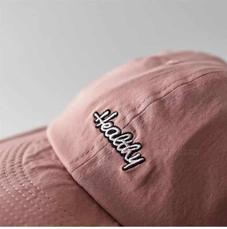 Black Embroidered Baseball Cap for Men Women — feature 9