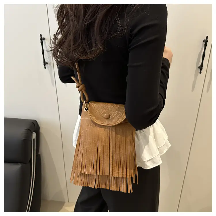 Tassel Crossbody Bag for Women, Brown Fringed Shoulder Crossbody — feature 30