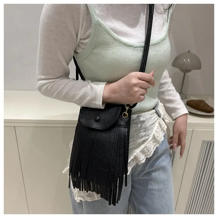 Tassel Crossbody Bag for Women, Brown Fringed Shoulder Crossbody — feature 33