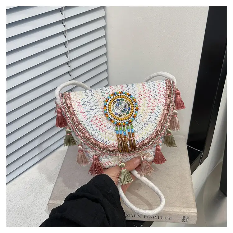 2025 Ethnic Straw Clutch Bag with Tassels — feature 20