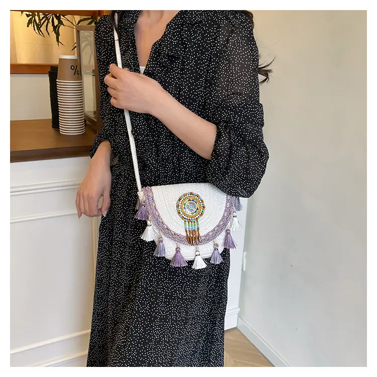 2025 Ethnic Straw Clutch Bag with Tassels — feature 9
