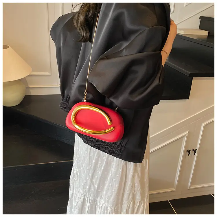 Zr Gold Plated Mini Clutch Bag Red Vintage Handle — feature 13