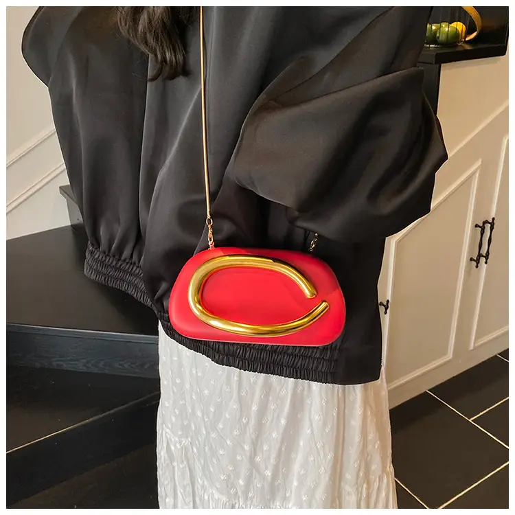 Zr Gold Plated Mini Clutch Bag Red Vintage Handle — feature 14