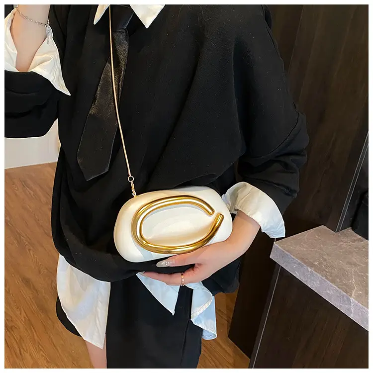 Zr Gold Plated Mini Clutch Bag Red Vintage Handle — feature 18