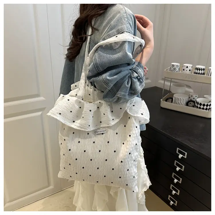 Fairy Ruffled Mesh Shoulder Bag Women Large Capacity — feature 13