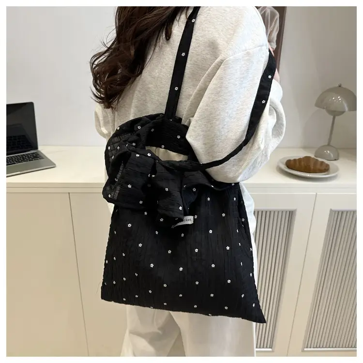 Fairy Ruffled Mesh Shoulder Bag Women Large Capacity — feature 8