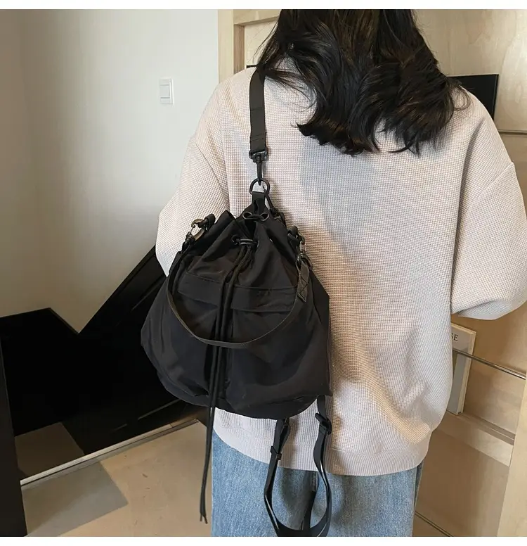 New Trendy Large Capacity Shoulder Bag for Women — feature 17