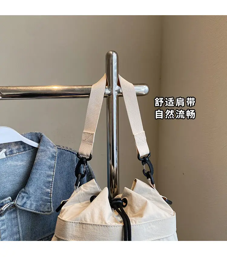New Trendy Large Capacity Shoulder Bag for Women — feature 9