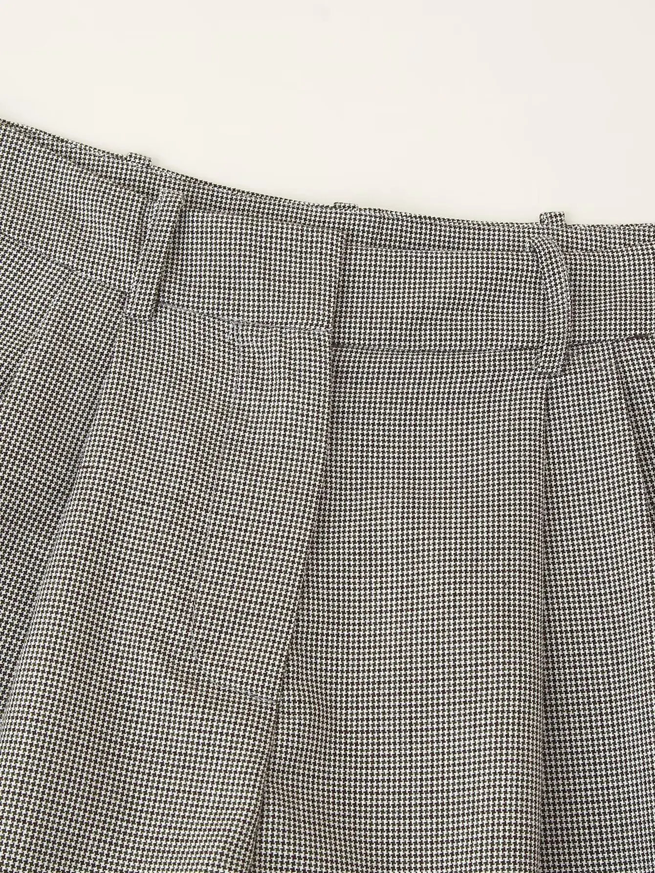 Grey Belted Crossbody Jacket with Pleated Pants — feature 15