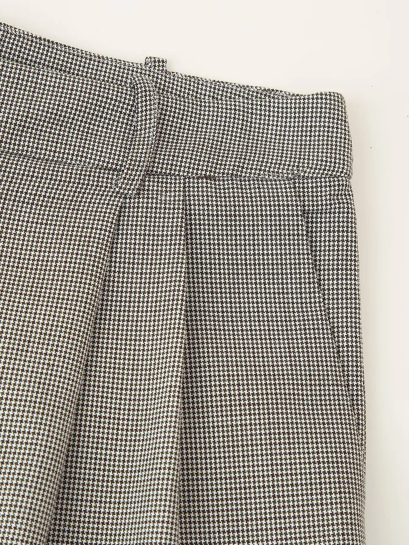 Grey Belted Crossbody Jacket with Pleated Pants — feature 16